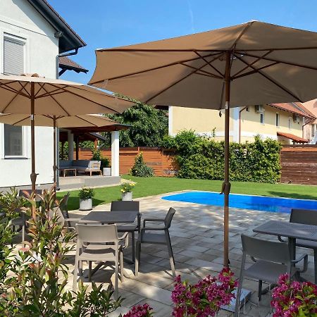 Best Apartman Lelle Balatonlelle Exteriér fotografie