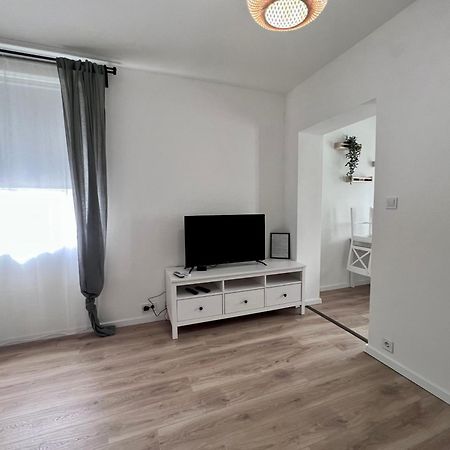 Best Apartman Lelle Balatonlelle Exteriér fotografie
