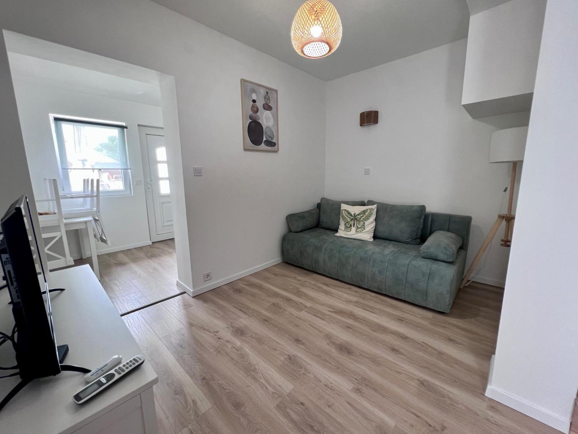 Best Apartman Lelle Balatonlelle Exteriér fotografie